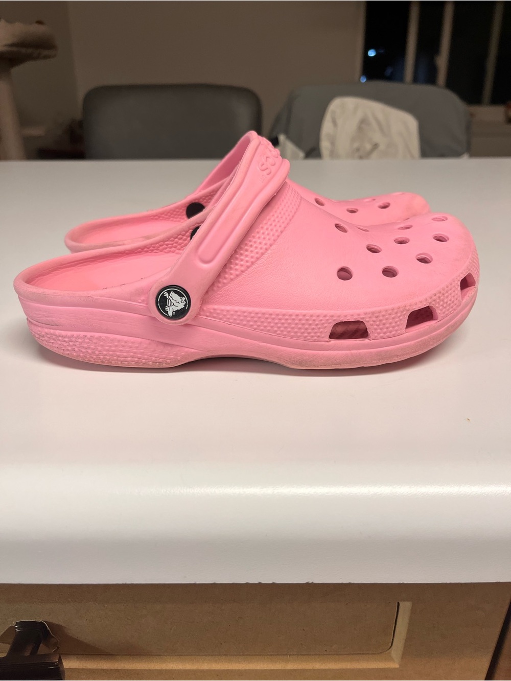 Bubble Gum Pink Crocs M-5  W-7
